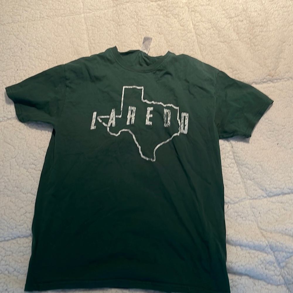 Green Laredo Texas men’s medium shirt